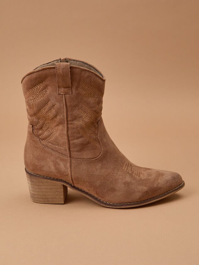 Remy Mini Western Boots Detail 2 - TULLABEE