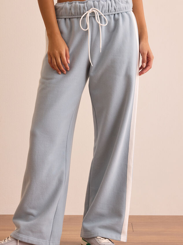 Gentle Pace Foldover Pants Detail 3 - TULLABEE