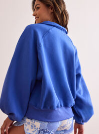 Peak Balloon Sleeve Pullover Detail 4 - TULLABEE