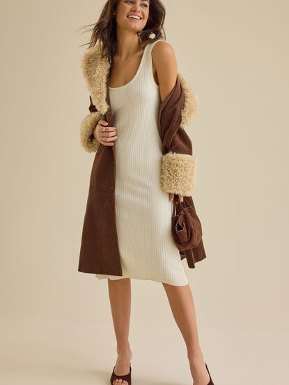 Morgan Sleeveless Maxi Sweater Dress - TULLABEE