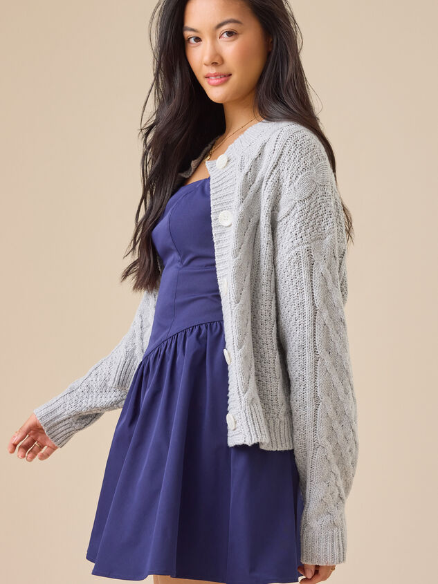 Daphne Cable Cardigan Detail 3 - TULLABEE