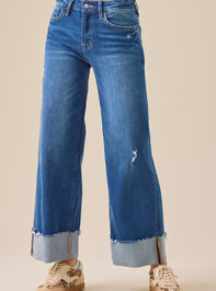 Carmen High Rise Jean Detail 3 - TULLABEE