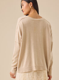 Sav Cozy V-Neck Pullover Detail 5 - TULLABEE
