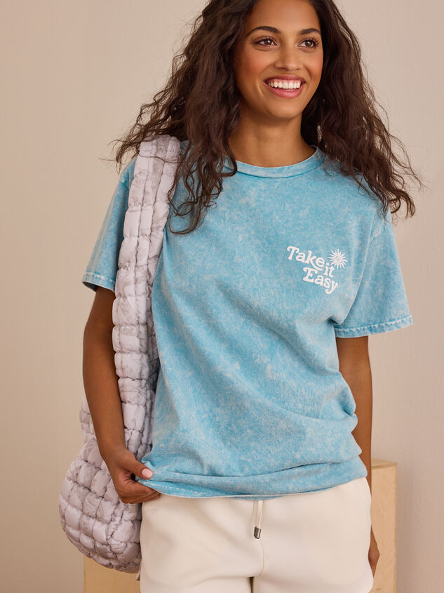 Take It Easy Graphic Tee Detail 4 - TULLABEE