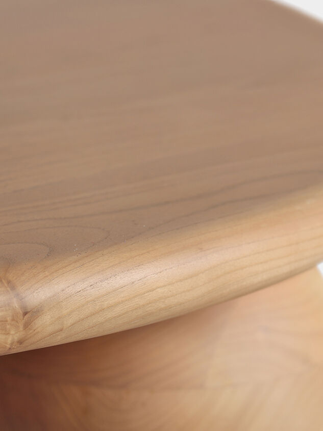 Kylie Wood Coffee Table Detail 5 - TULLABEE