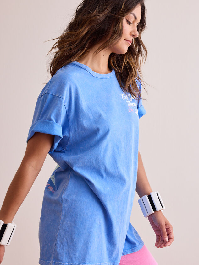 Text You When I Land Oversized Tee Detail 4 - TULLABEE