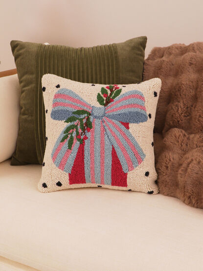 Christmas Present Bow Pillow - TULLABEE
