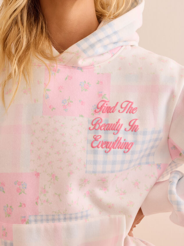 Find The Beauty Patchwork Hoodie Detail 5 - TULLABEE