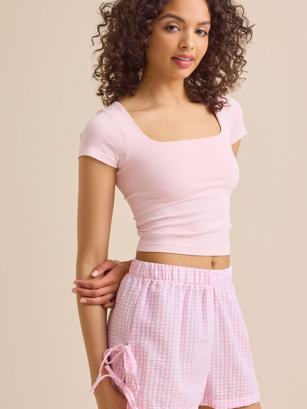 Everyday Seamless Top Detail 3 - TULLABEE