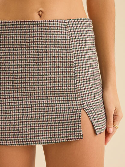 Maddy Houndstooth Mini Skirt - TULLABEE