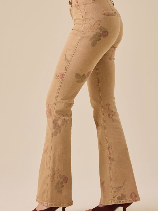 Wryn Floral Flare Pants Detail 5 - TULLABEE