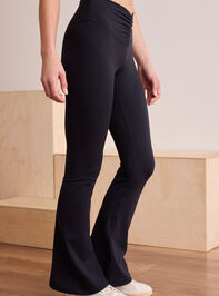 Victory Lap Ruched Leggings Detail 4 - TULLABEE