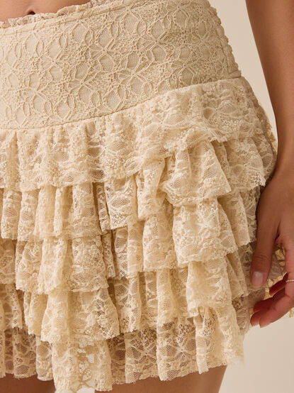 Camila Tiered Lace Mini Skirt - TULLABEE