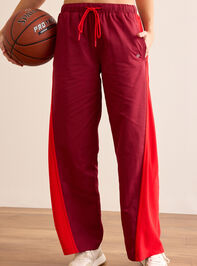 Relaxed Route Wide Leg Pants Detail 3 - TULLABEE