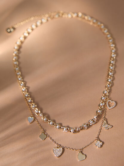 Charmed Pearl Layer Necklace - TULLABEE