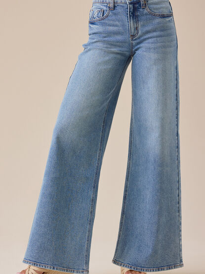 Oakley Ultra Wide Leg Jeans - TULLABEE