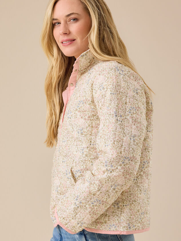 Cottage Quilted Pullover Detail 4 - TULLABEE