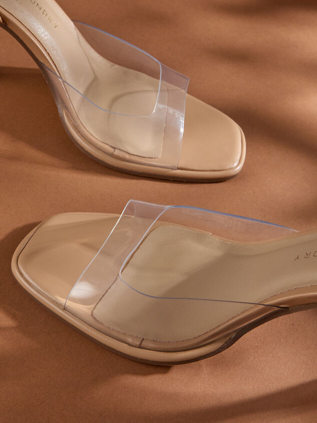 Dorothea Stiletto Detail 4 - TULLABEE