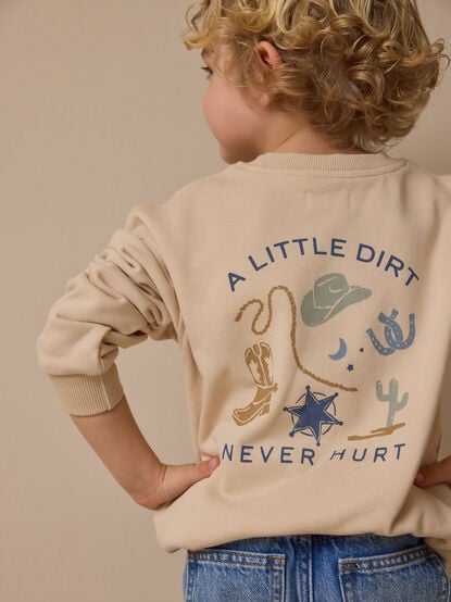Dirt Never Hurt Graphic Sweatshirt - TULLABEE