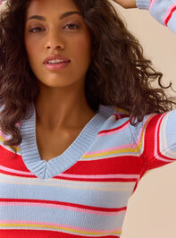 Emma V-Neck Sweater Detail 4 - TULLABEE