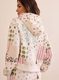 Christmas Patchwork Hoodie Detail 4 - TULLABEE