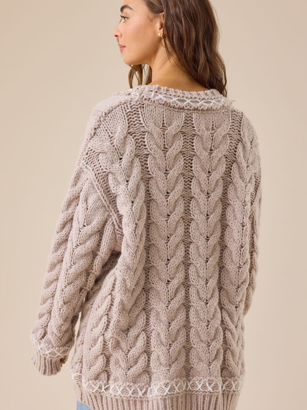 Abby Whipstitch Chunky Cardigan Detail 6 - TULLABEE