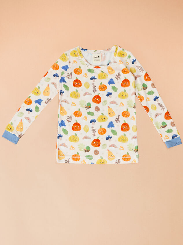 Fall Friends Lounge Set Detail 3 - TULLABEE