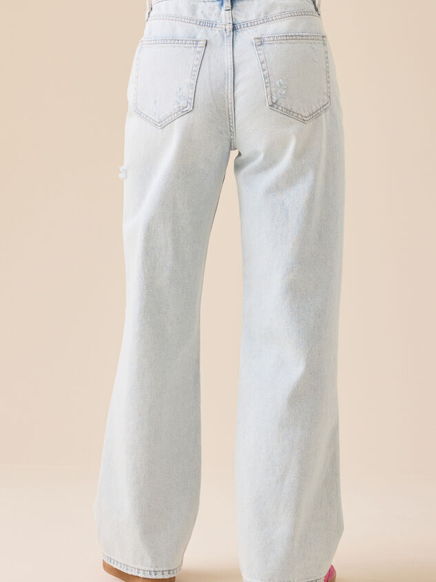 Kenzie Straight Leg Jeans Detail 5 - TULLABEE