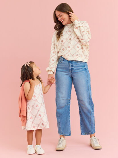 Cambrie Floral Mama Pullover - TULLABEE