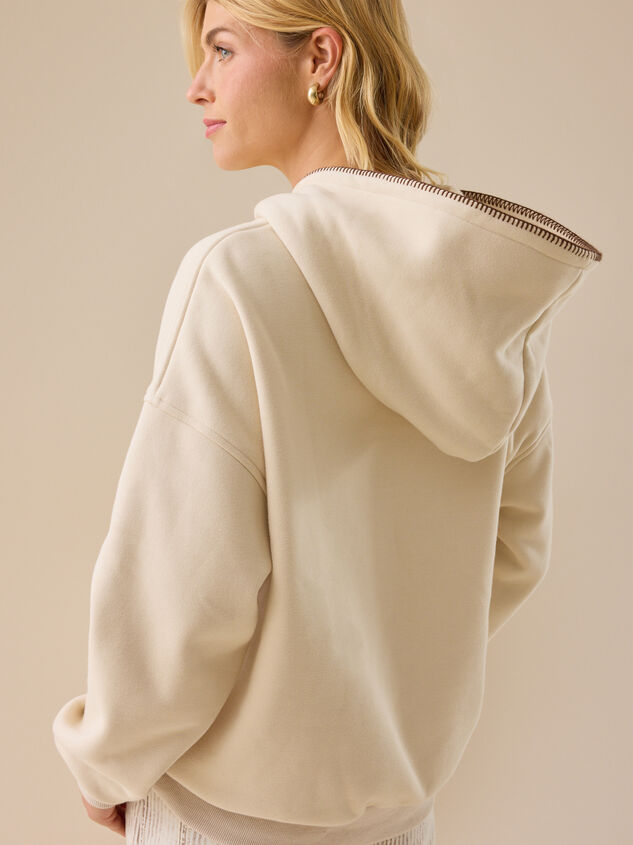 Cowboy Like Me Hoodie Detail 6 - TULLABEE