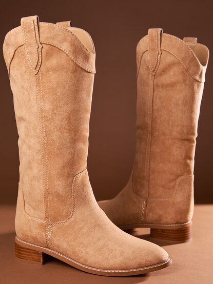 Merida Western Boot by Chinese Laundry - TULLABEE