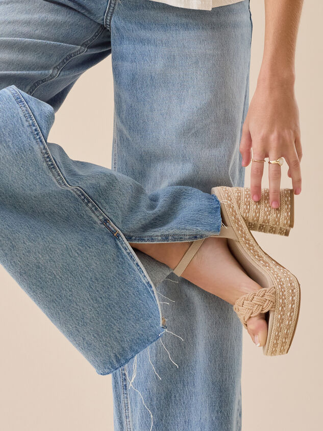 Marcy High Rise Slit Jeans Detail 3 - TULLABEE