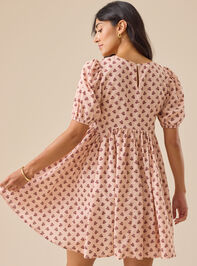 Floral Rose Mama Dress by Rylee + Cru Detail 3 - TULLABEE