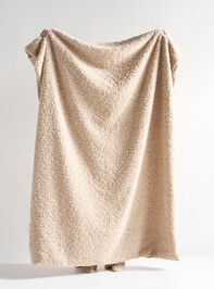 Dahlia Throw - TULLABEE