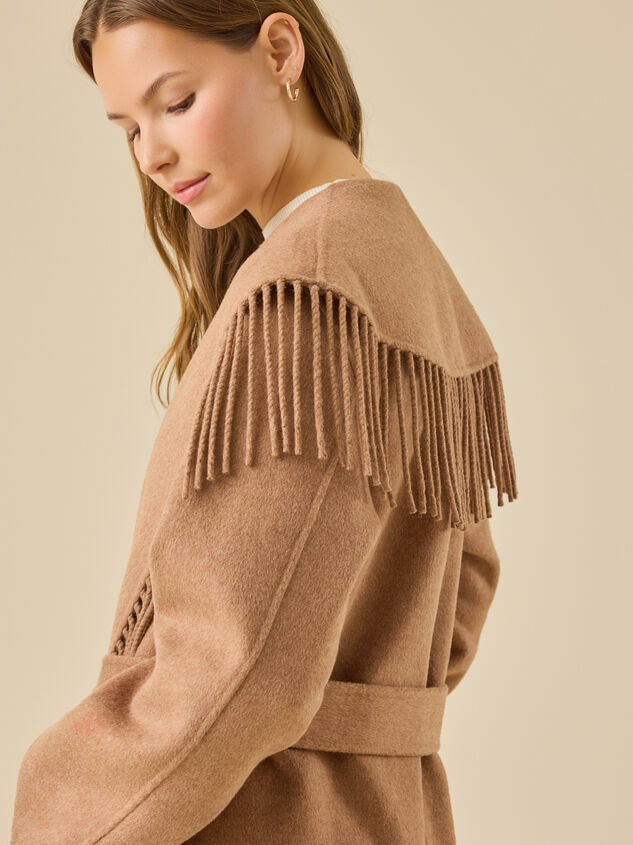 Juliette Wool Coat Detail 6 - TULLABEE