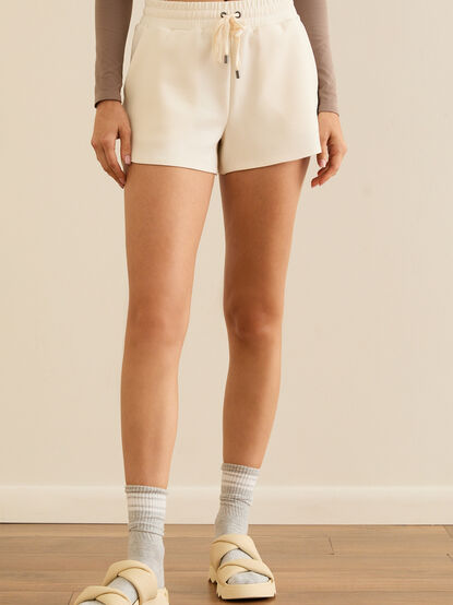 Supersoft Lounge Shorts - TULLABEE