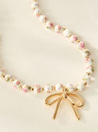 Beaded Bow Pendant Necklace Detail 3 - TULLABEE