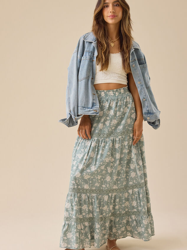 Kait Lace Tiered Midi Skirt Detail 6 - TULLABEE