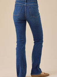 Fable Boot-Cut Jeans Detail 5 - TULLABEE