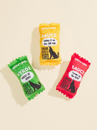 Howling Hot Sauce Dog Toy - TULLABEE