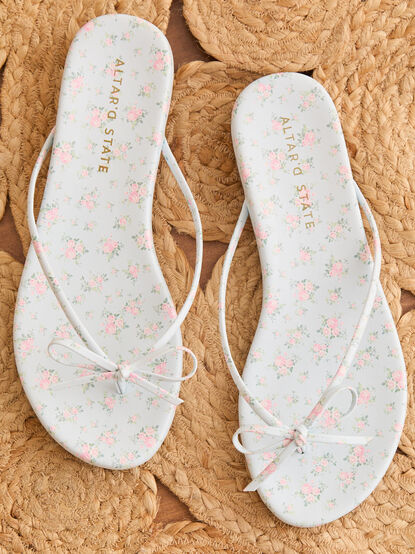 Michelle Bow Sandals - TULLABEE