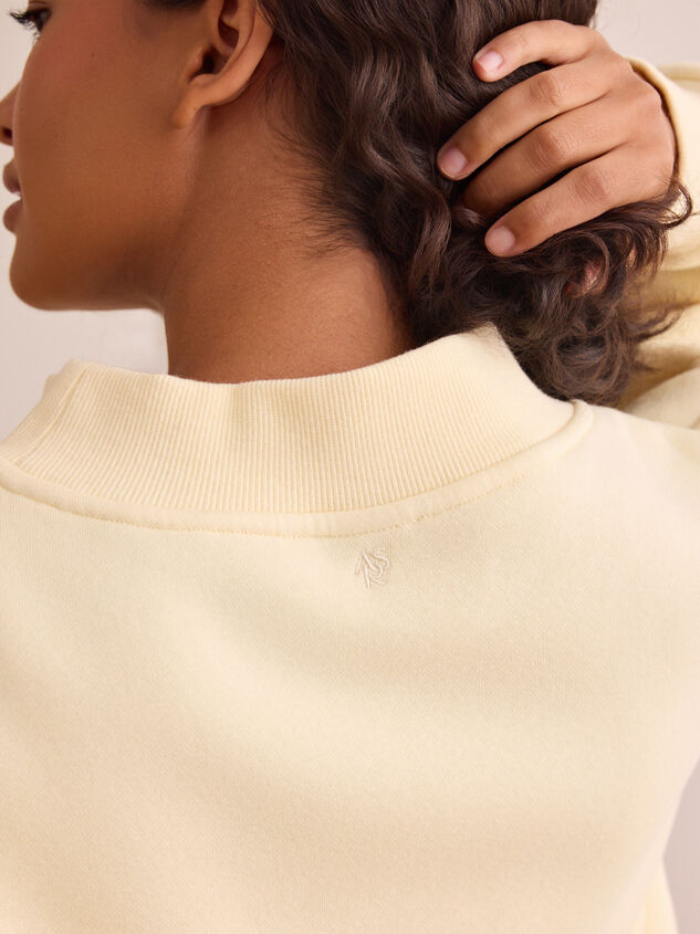 The Power Pullover Detail 6 - TULLABEE