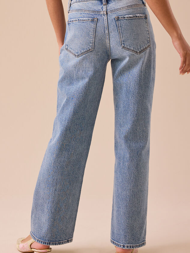 Amberlyn Straight Leg Jean Detail 5 - TULLABEE