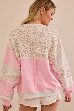 Mixed Bloom Pullover - Altar'd State - 
