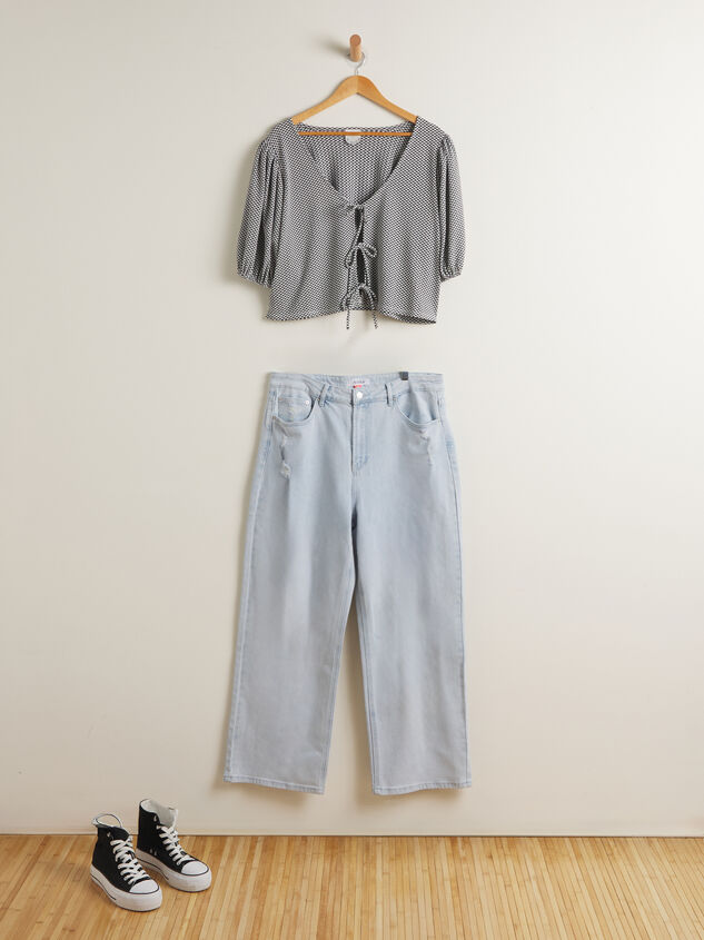 Gillian Straight Leg Jeans Detail 3 - TULLABEE