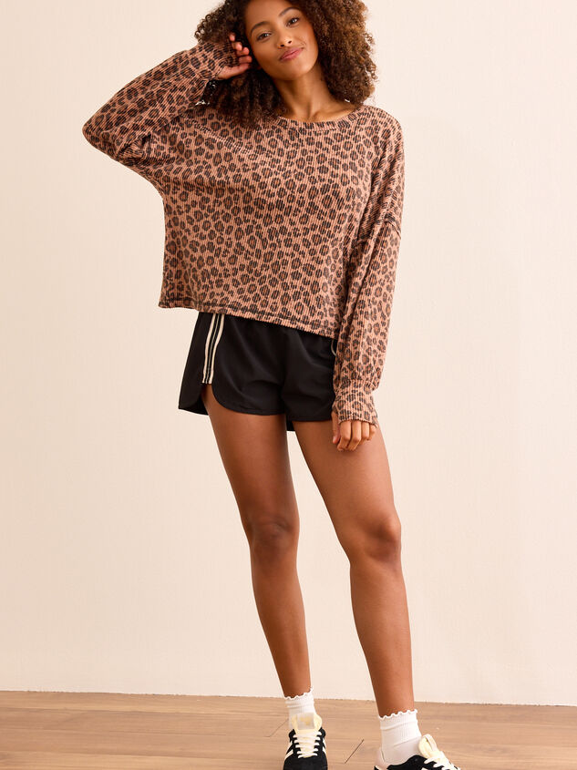 Urban Unwind Cheetah Open Back Long Sleeve Detail 3 - TULLABEE