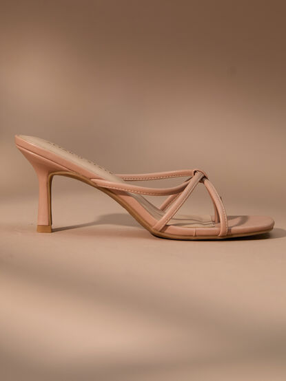 Jasmine Kitten Heels - TULLABEE