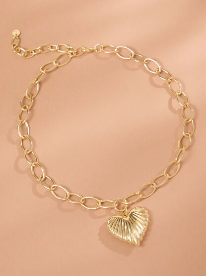 Ribbed Bubble Heart Necklace - TULLABEE