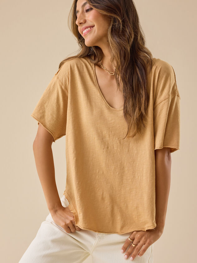 Bailee Basic Tee Detail 3 - TULLABEE