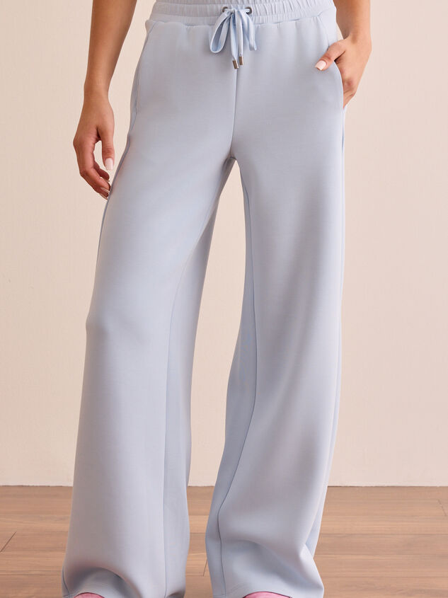 Supersoft Wide Leg Pants Detail 3 - TULLABEE